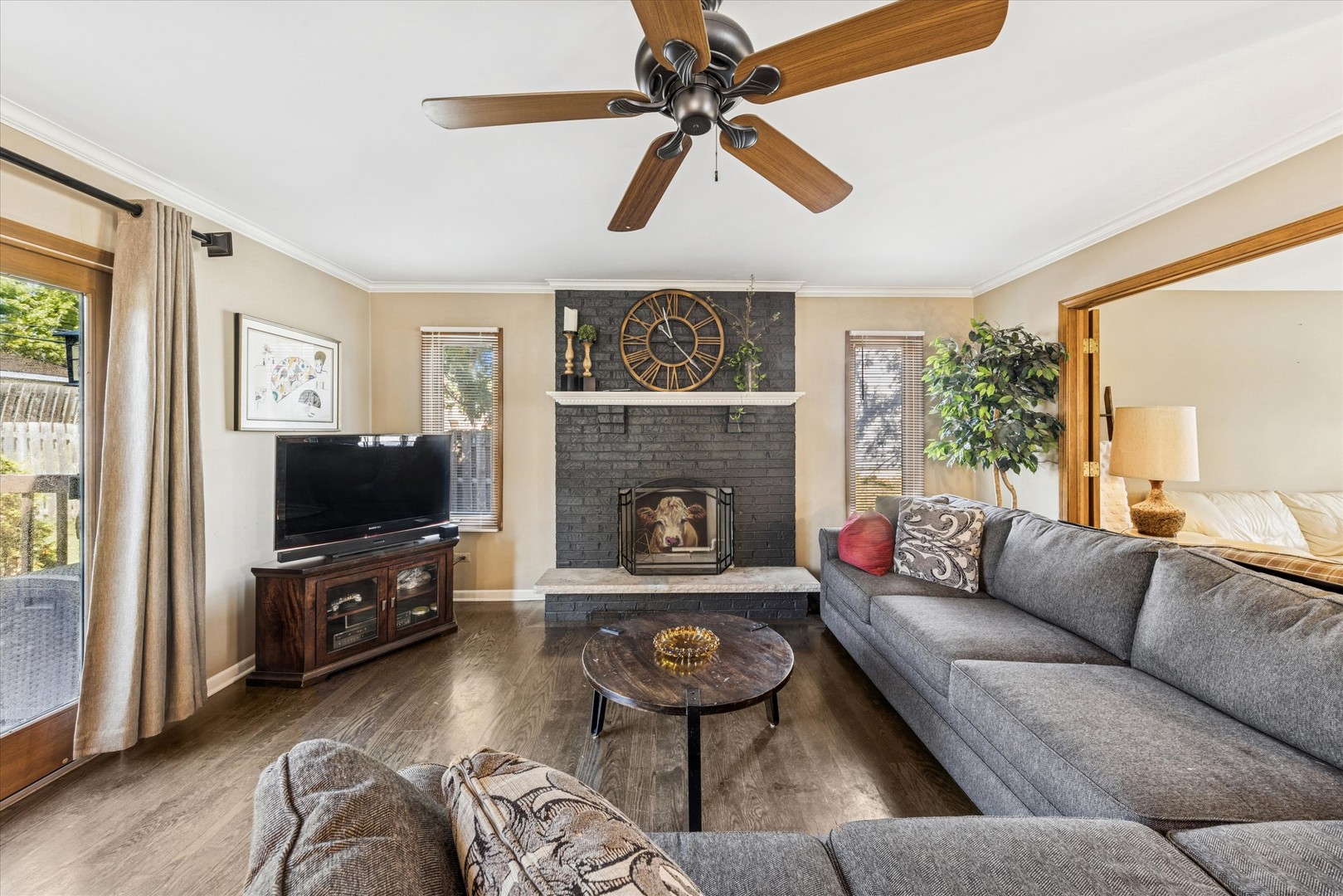 4542 Basswood Drive, Lisle, IL 60532