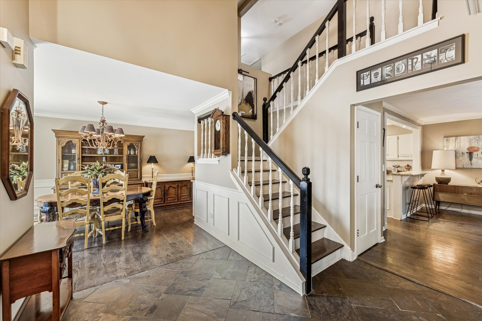 4542 Basswood Drive, Lisle, IL 60532