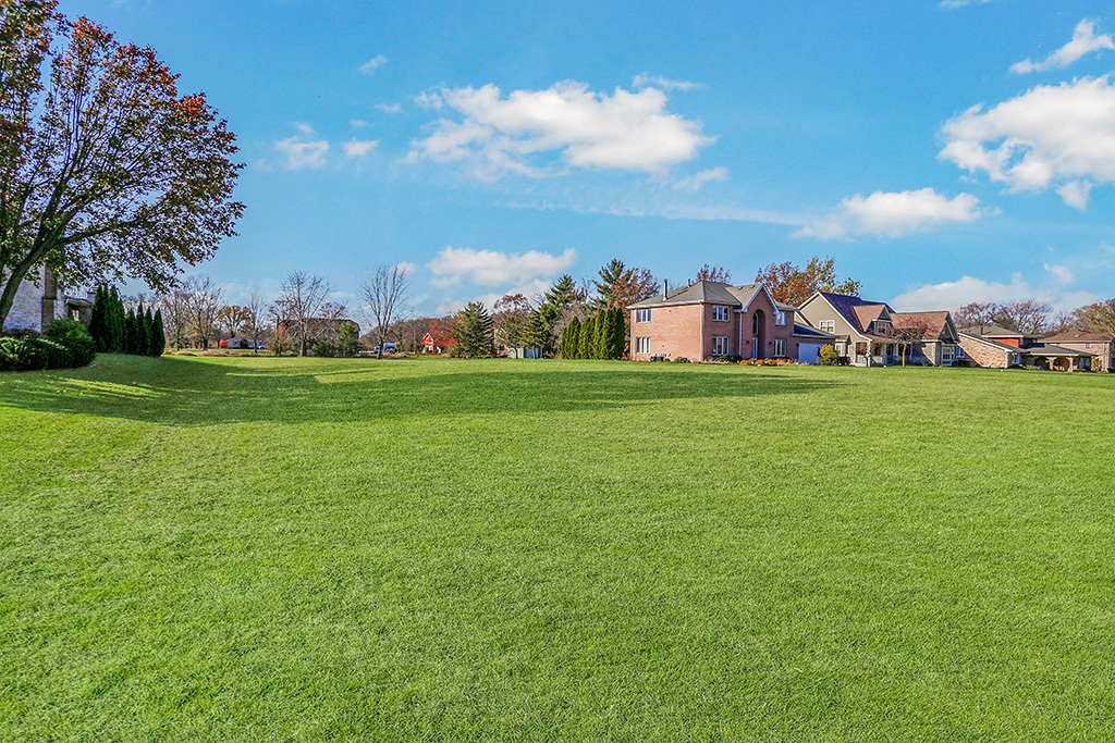 13204 Derby Road, Lemont, IL 60439