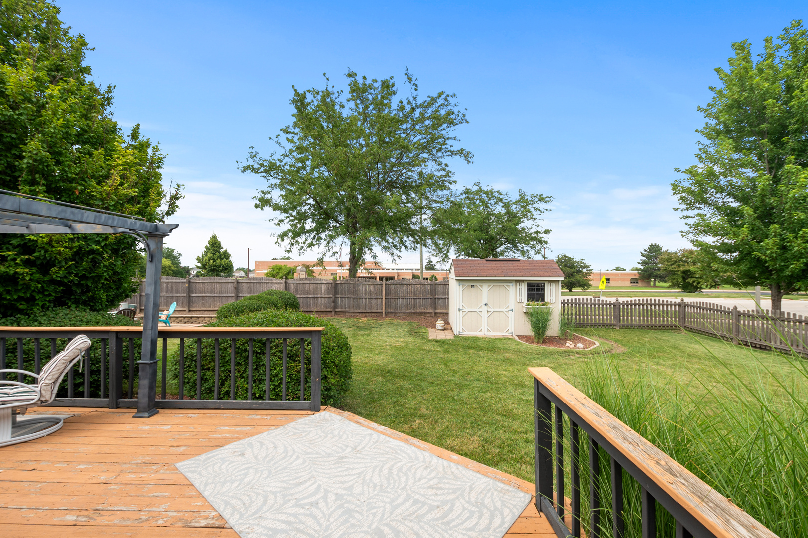 701 Lake Court, New Lenox, IL 60451