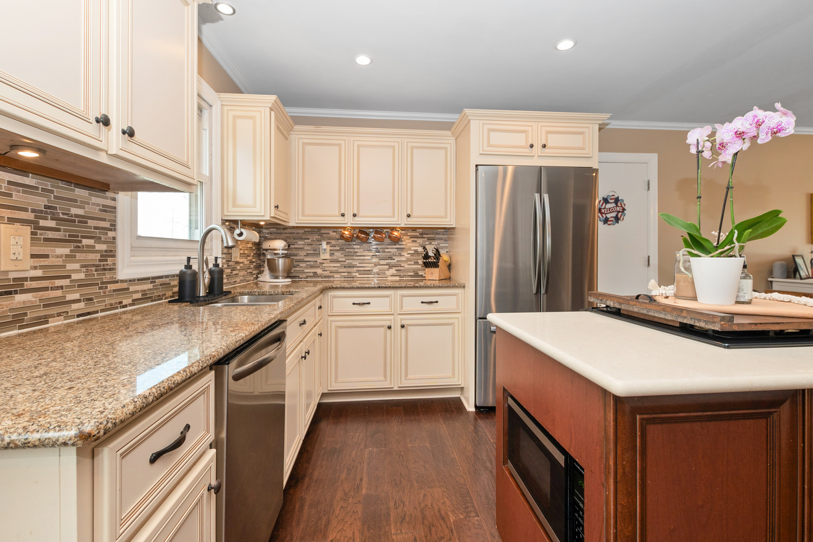 701 Lake Court, New Lenox, IL 60451