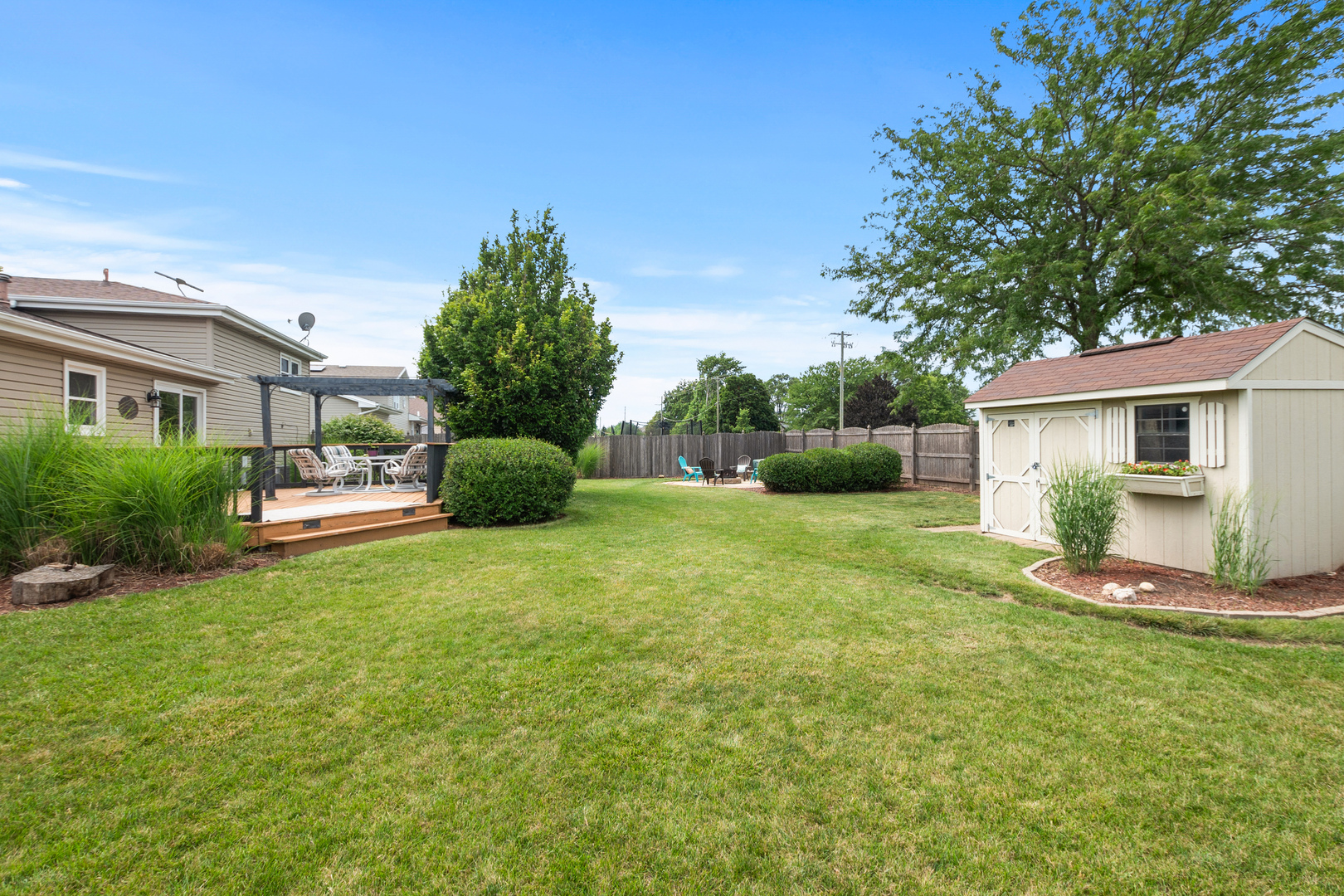 701 Lake Court, New Lenox, IL 60451