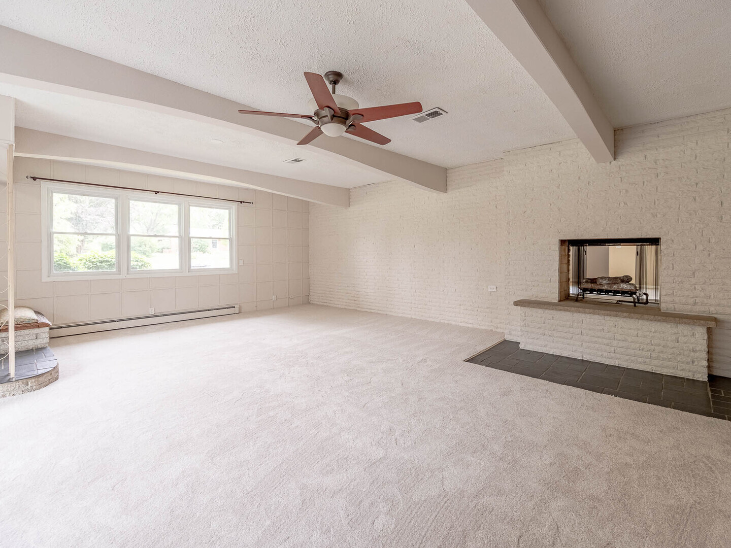 309 S Circle Drive, Palatine, IL 60067