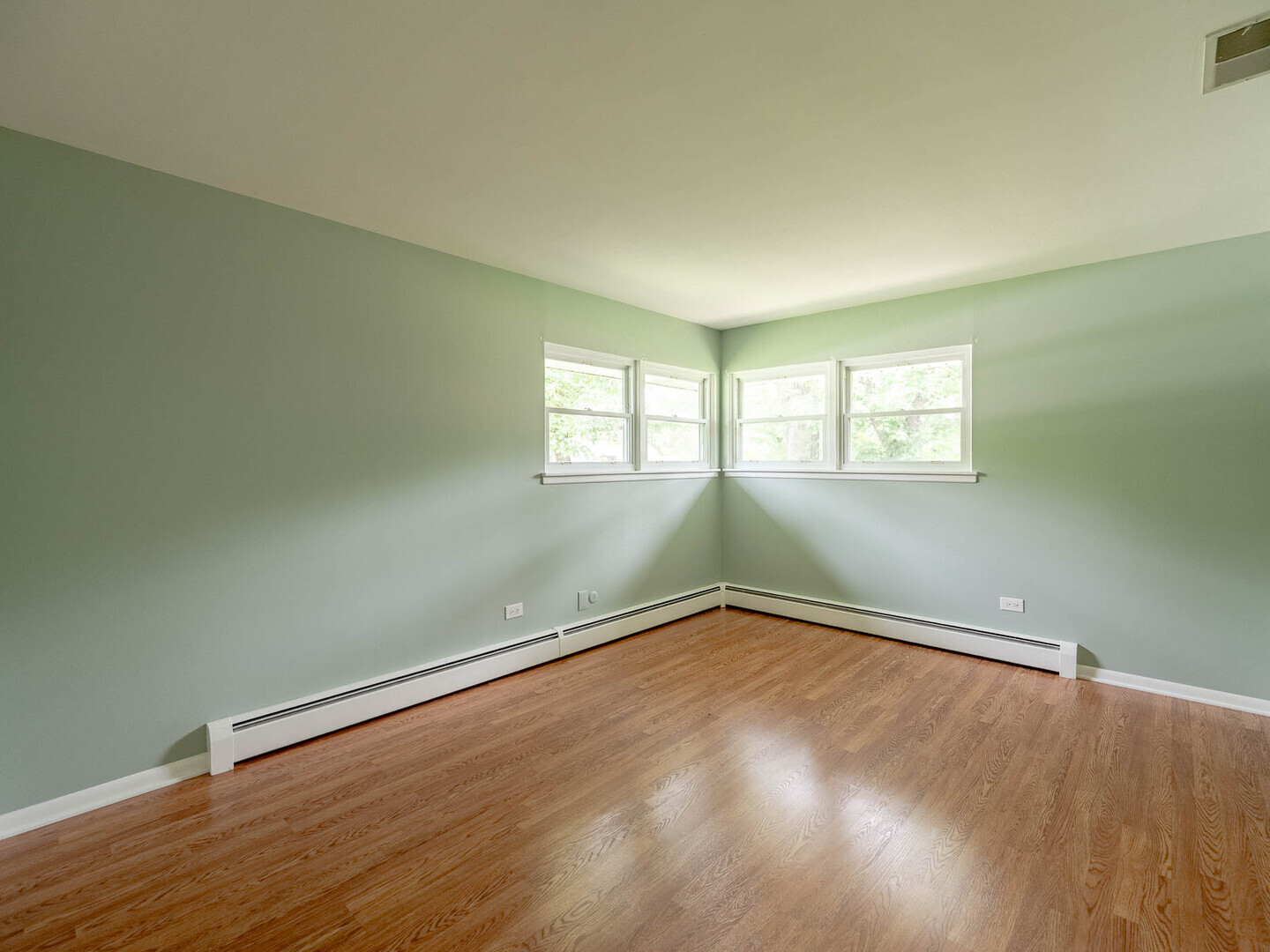 309 S Circle Drive, Palatine, IL 60067