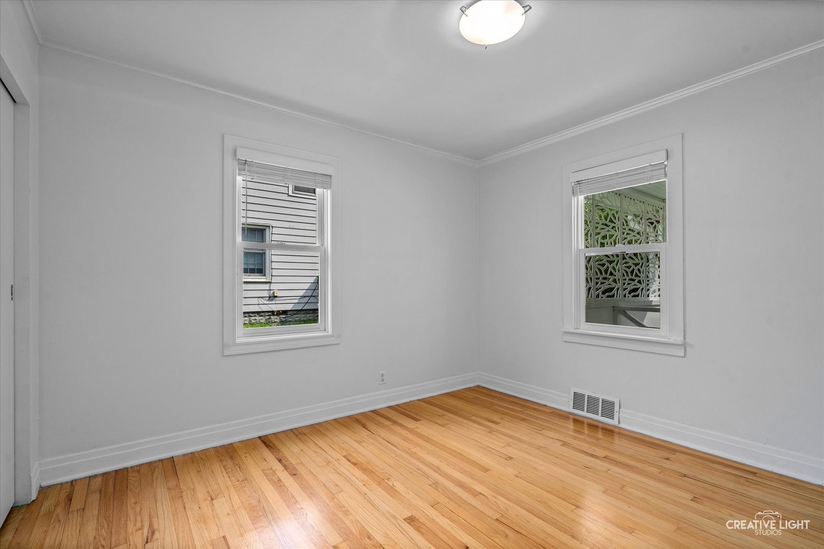 315 S Park Street, Westmont, IL 60559