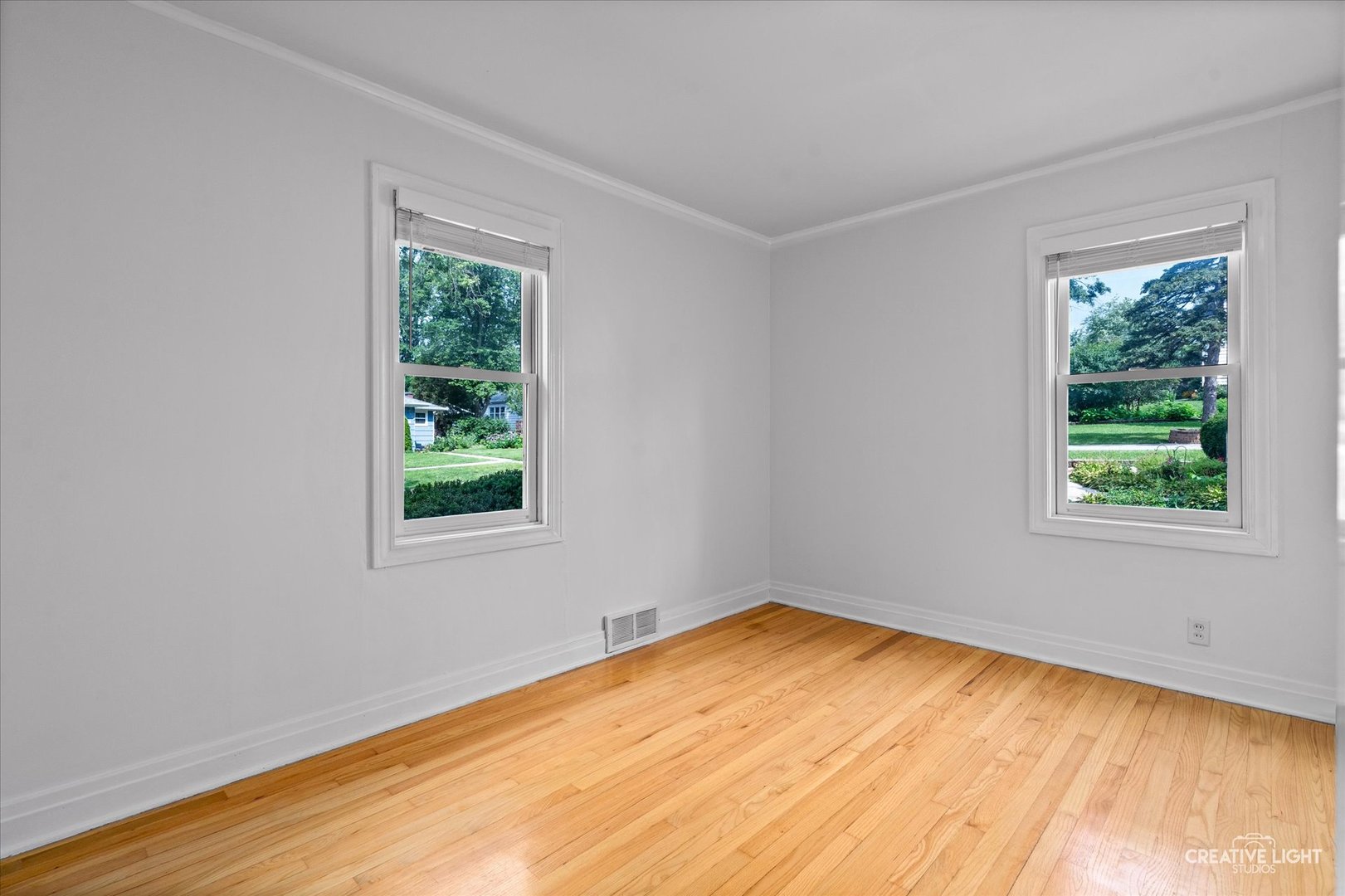 315 S Park Street, Westmont, IL 60559