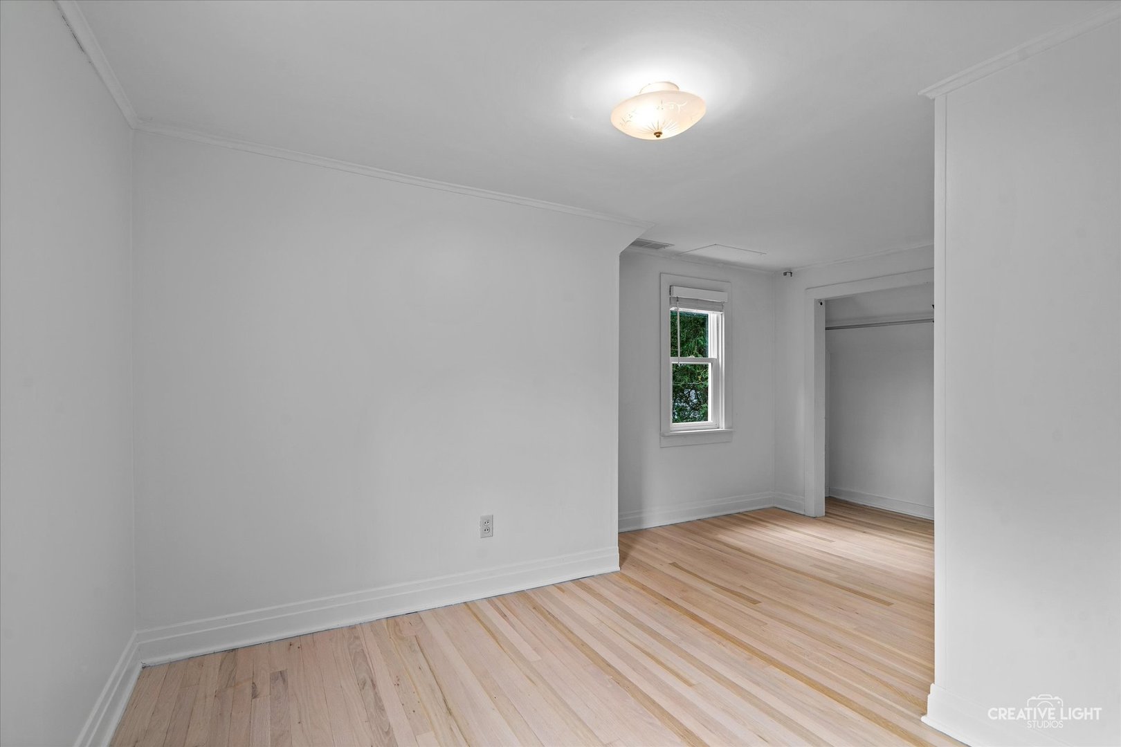 315 S Park Street, Westmont, IL 60559