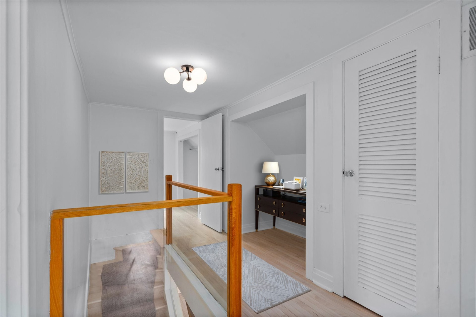 315 S Park Street, Westmont, IL 60559