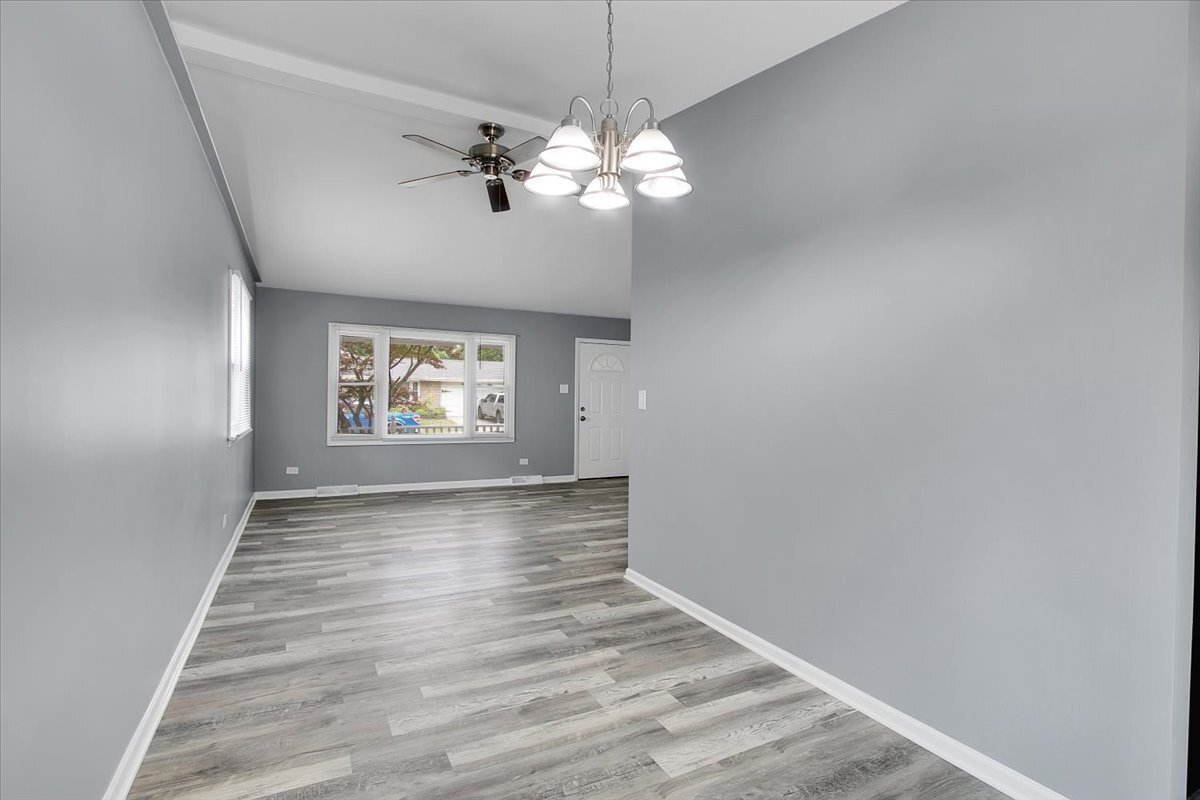 1225 King Drive, South Holland, IL 60473