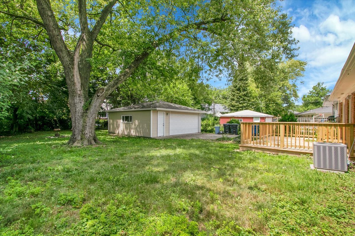 1225 King Drive, South Holland, IL 60473