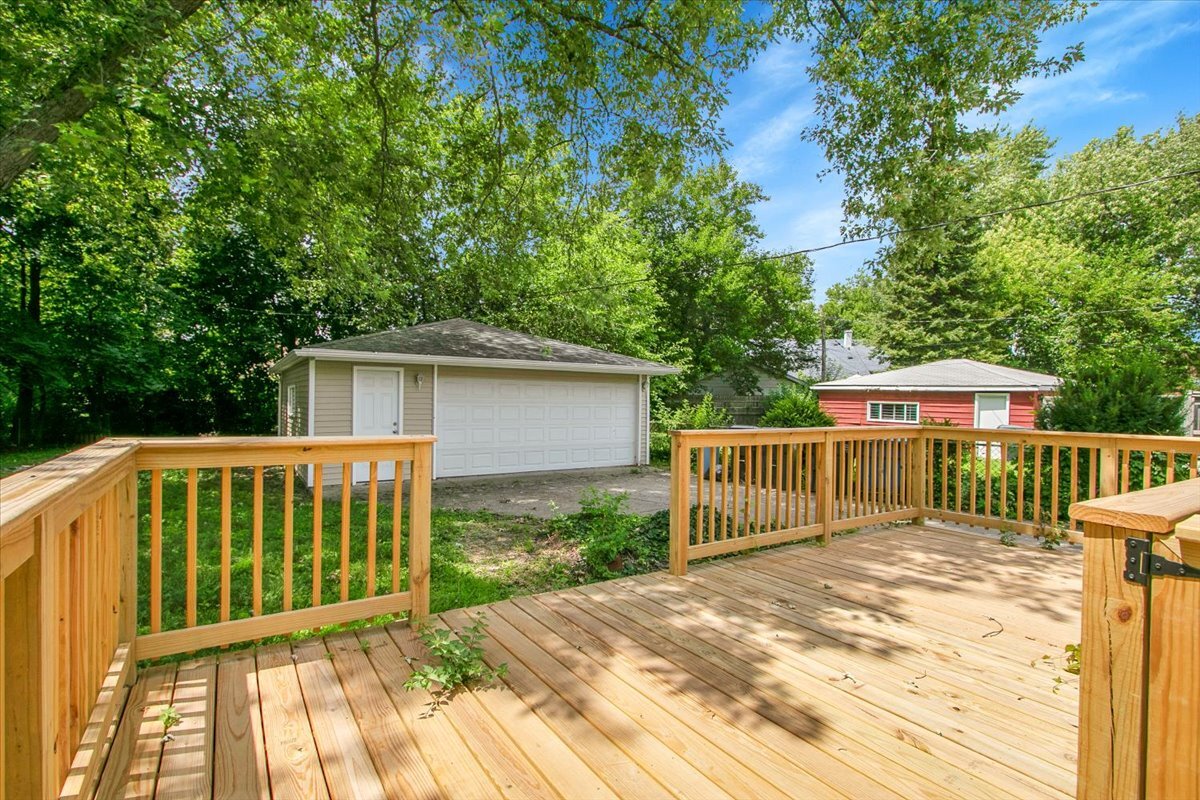 1225 King Drive, South Holland, IL 60473