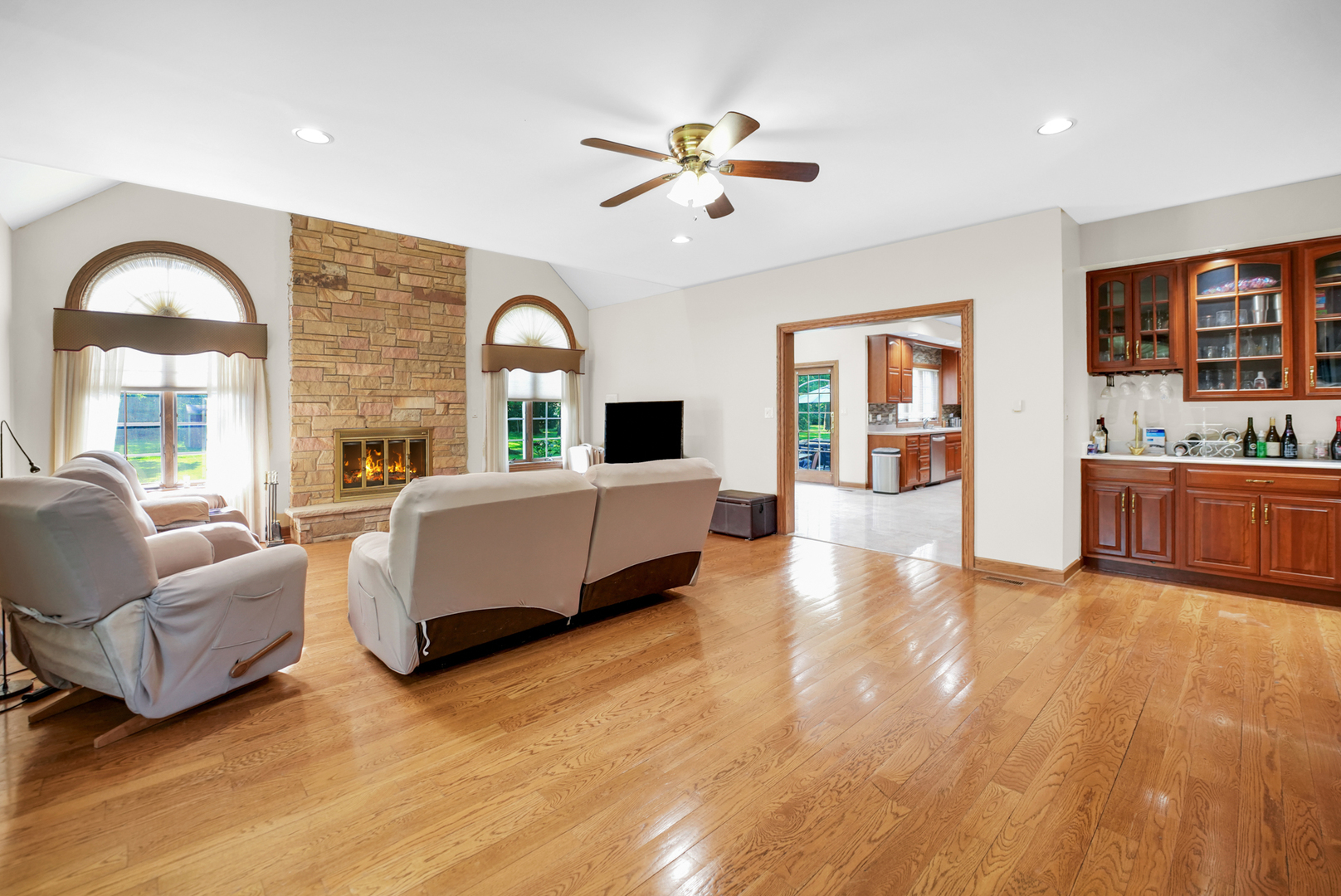1816 PRINCETON Road, Flossmoor, IL 60422