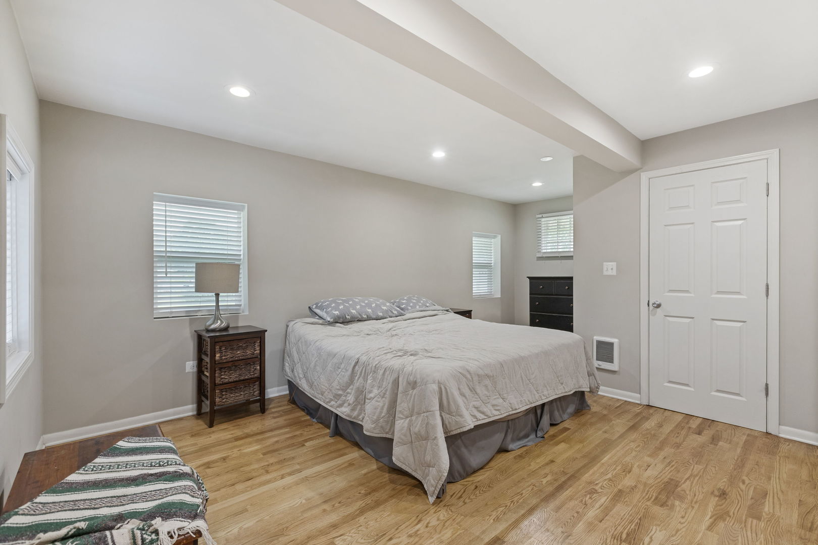 203 Coldren Drive, Prospect Heights, IL 60070