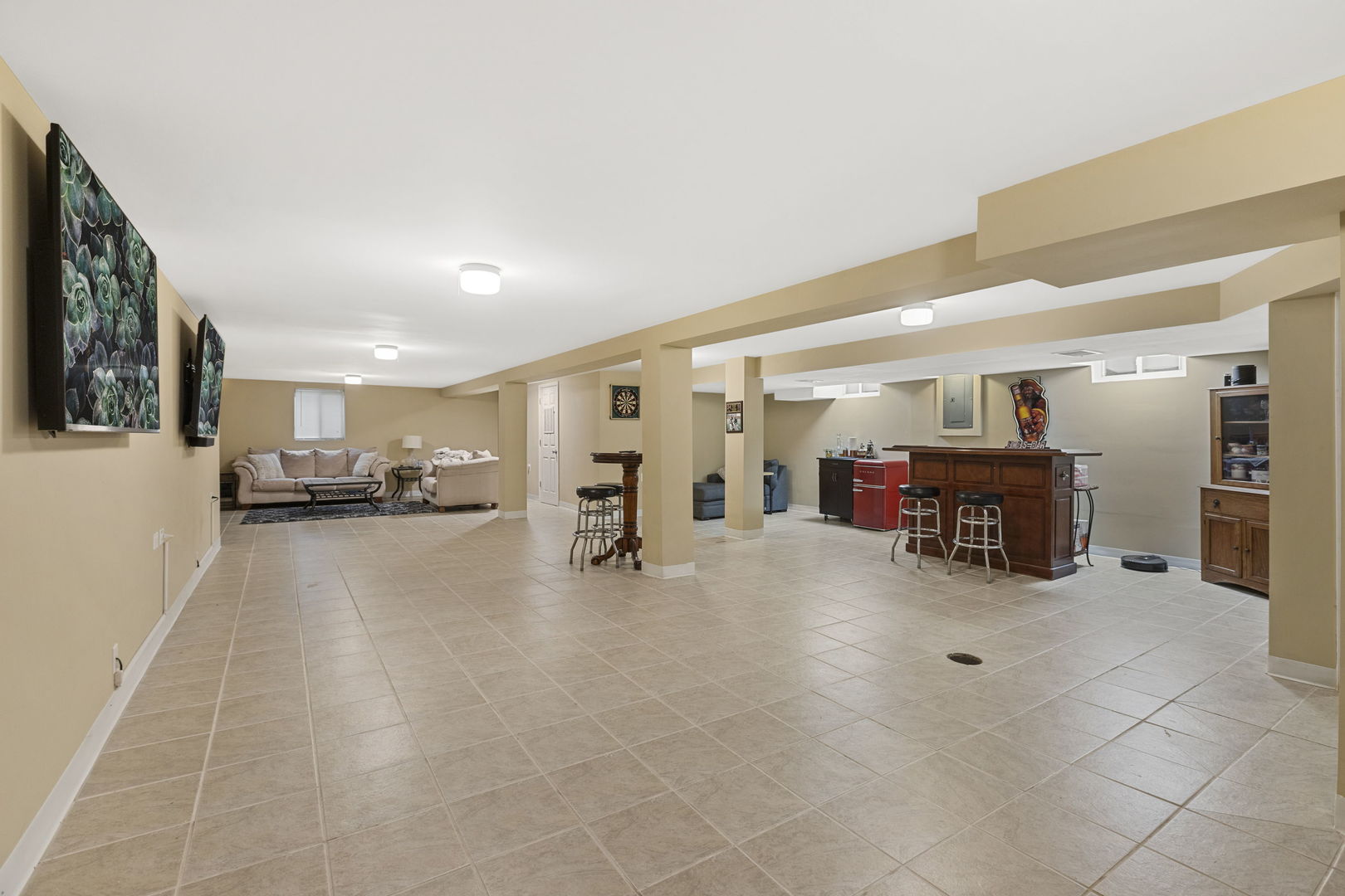 203 Coldren Drive, Prospect Heights, IL 60070