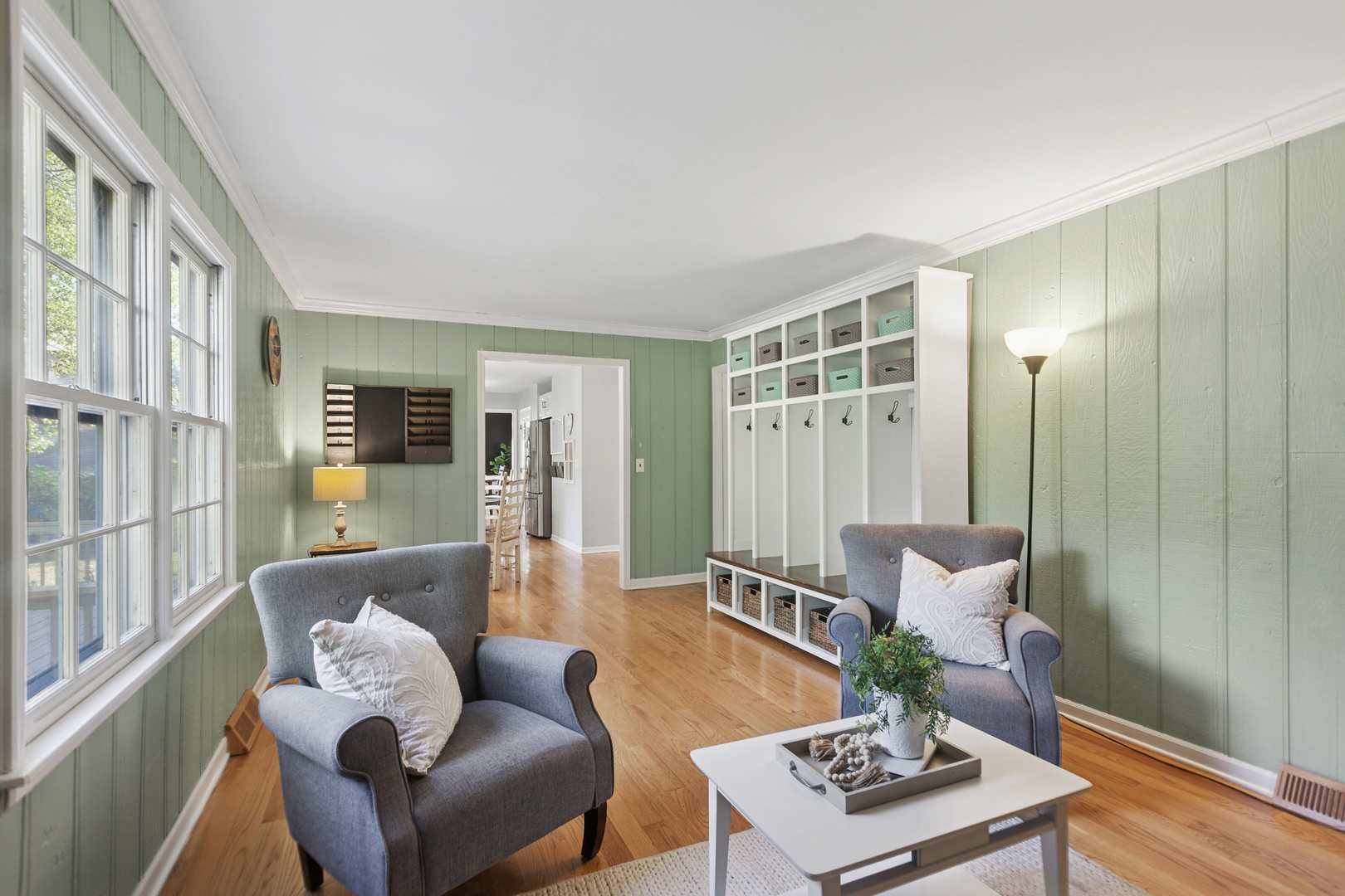 943 Orchard Court, Batavia, IL 60510