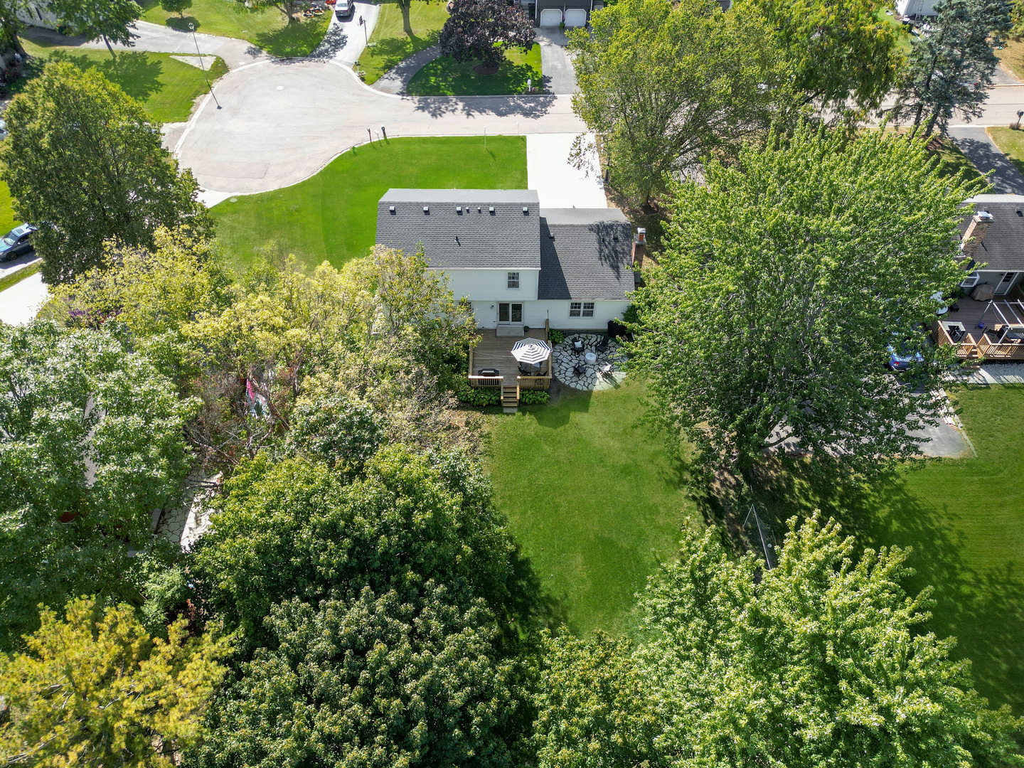 943 Orchard Court, Batavia, IL 60510