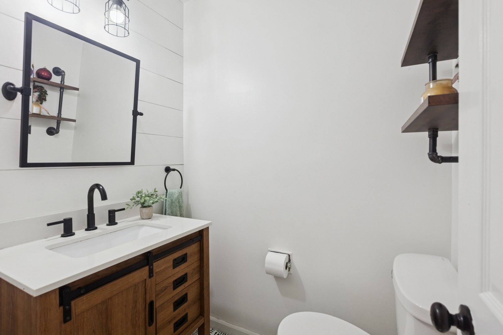 943 Orchard Court, Batavia, IL 60510