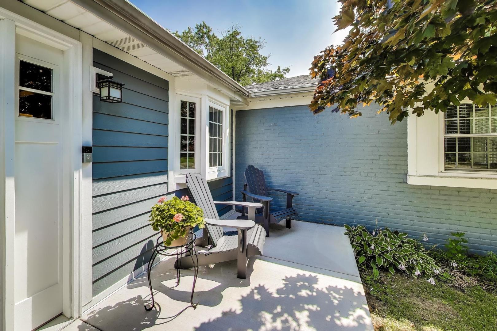 1524 Robinhood Lane, La Grange Park, IL 60526