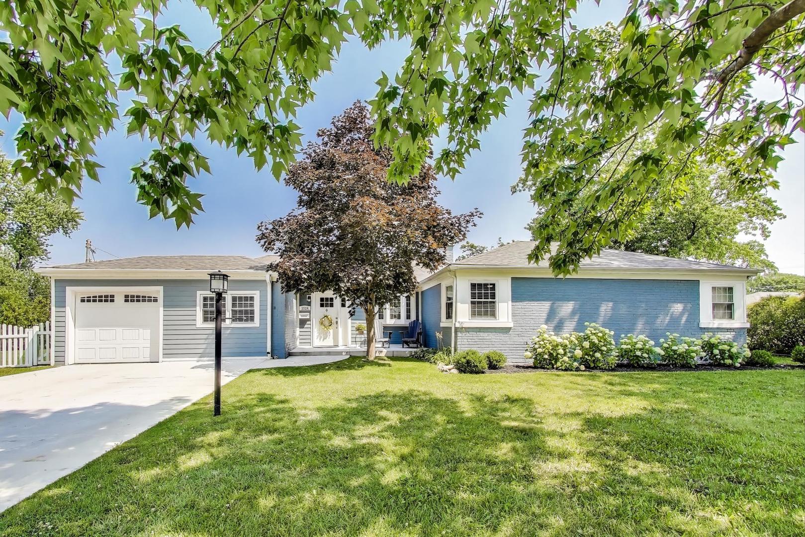 1524 Robinhood Lane, La Grange Park, IL 60526