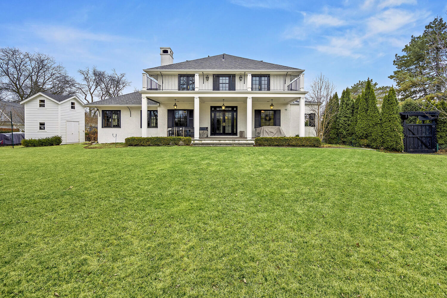 500 S Edgewood Avenue, La Grange, IL 60525