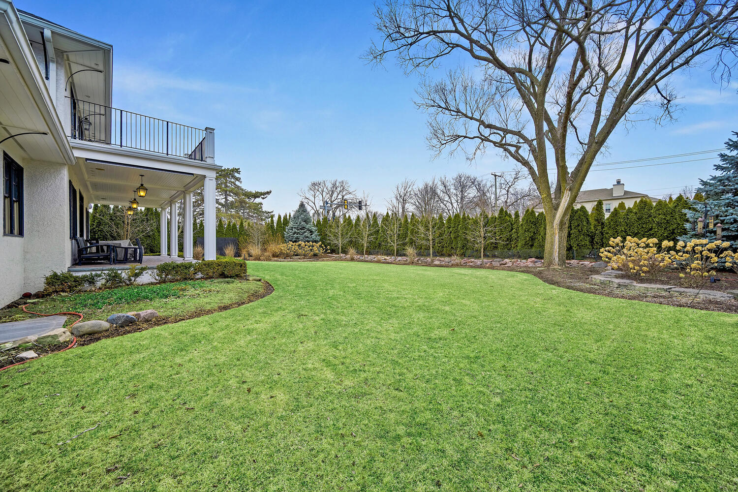 500 S Edgewood Avenue, La Grange, IL 60525