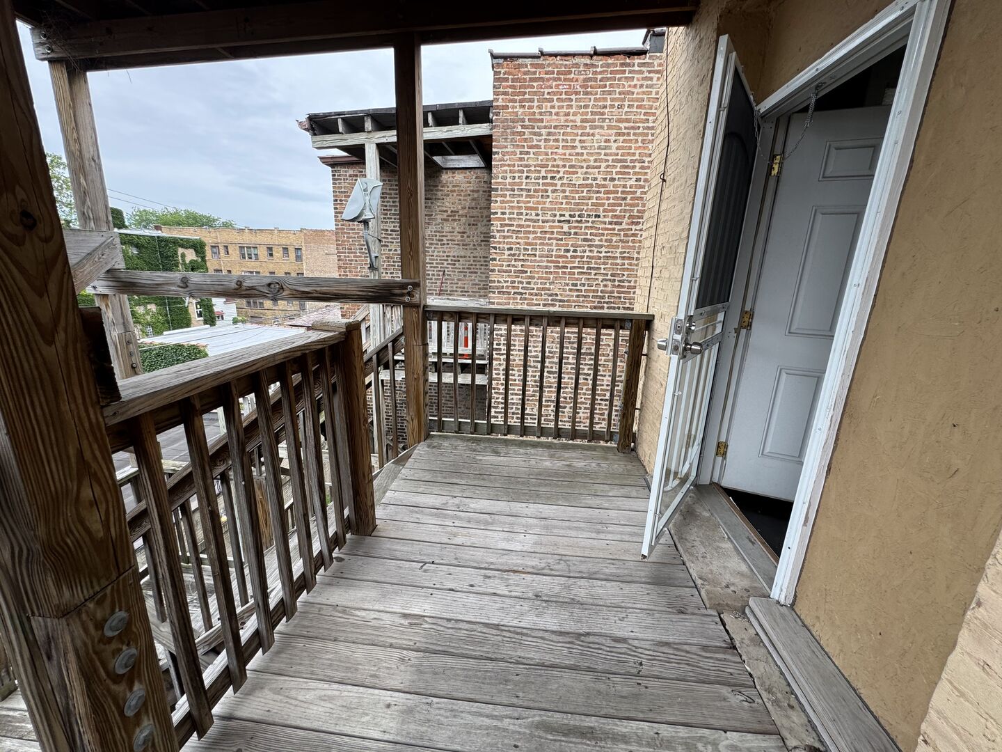 8048 S Champlain Avenue, Chicago, IL 60619