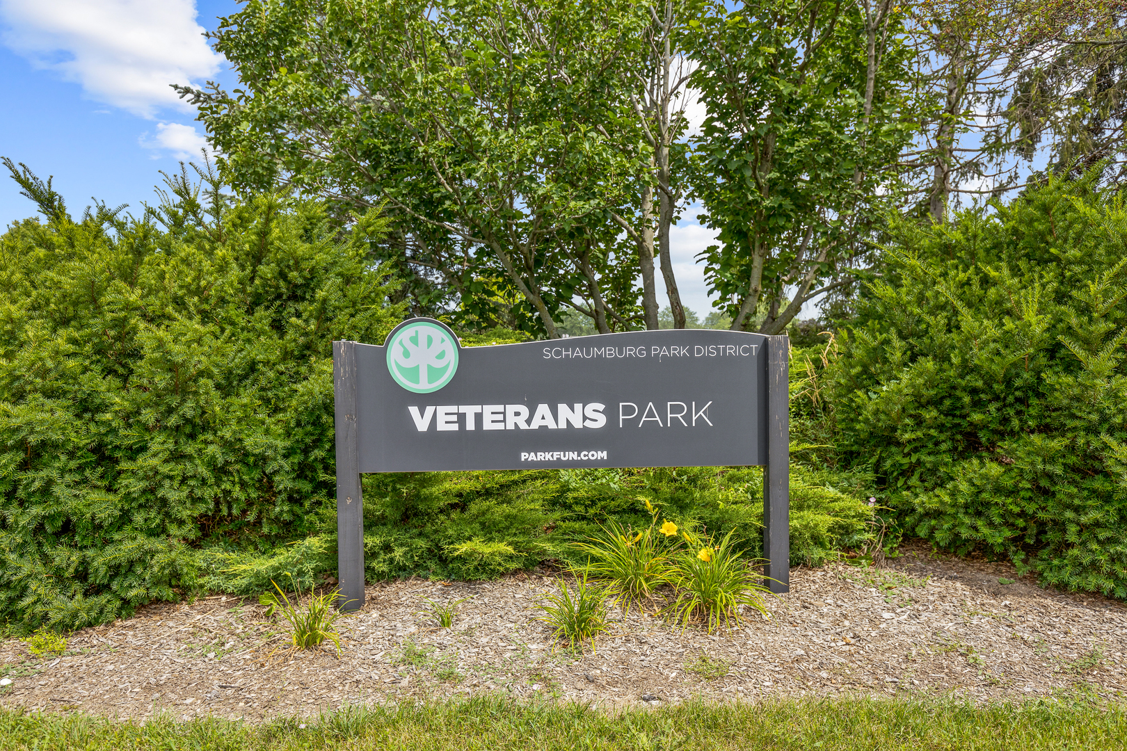 209 Dublin Lane #Z2, Schaumburg, IL 60194