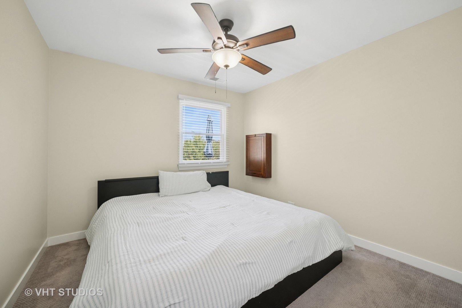 209 Dublin Lane #Z2, Schaumburg, IL 60194