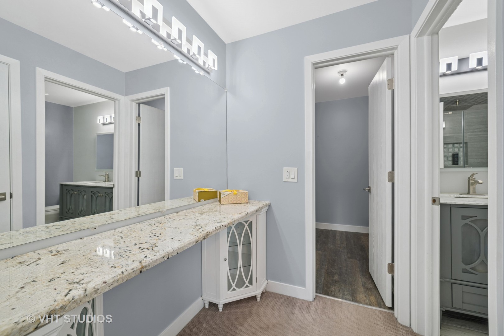209 Dublin Lane #Z2, Schaumburg, IL 60194