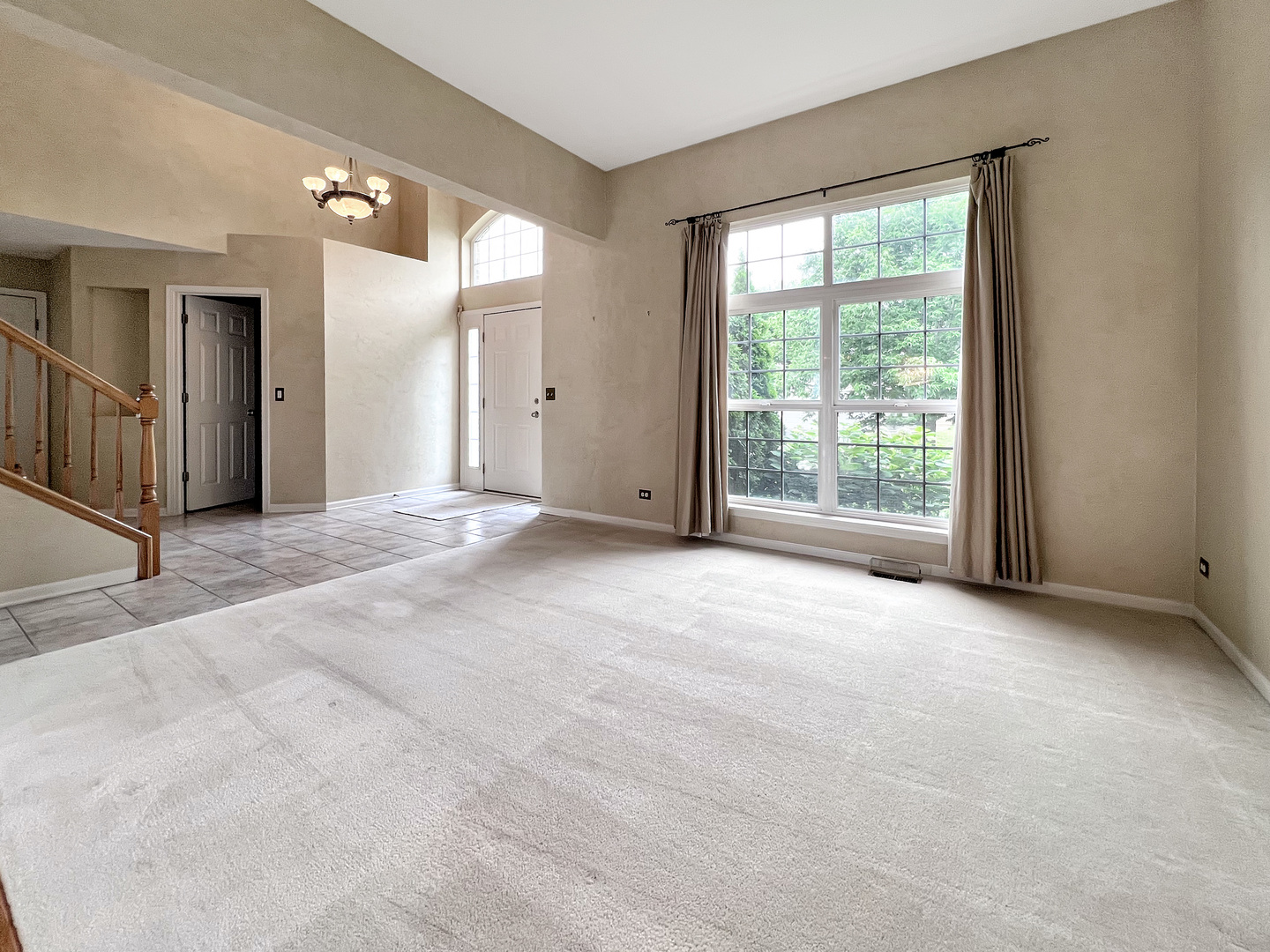 416 Farnsworth Circle, Port Barrington, IL 60010