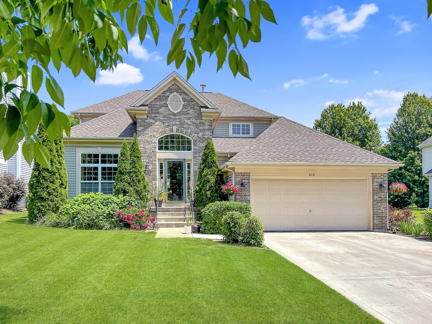 416 Farnsworth Circle, Port Barrington, IL 60010