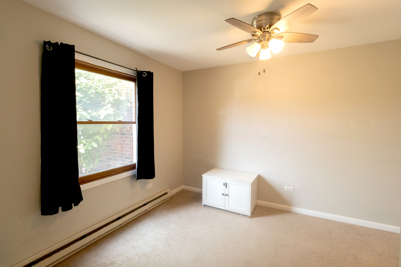 1373 Cunat Court #1B, Lake In The Hills, IL 60156