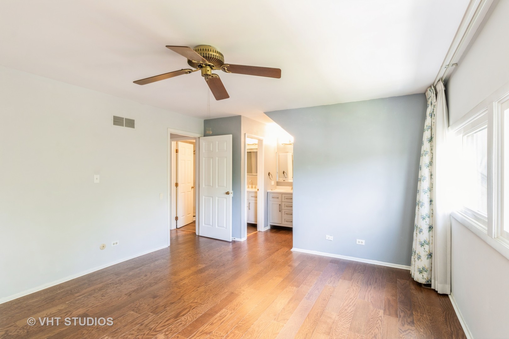 1142 Florimond Drive, Elgin, IL 60123