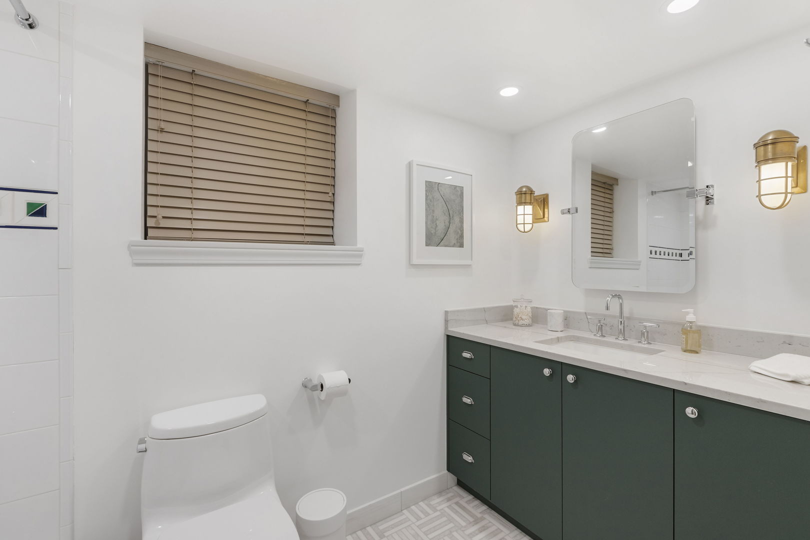 2038 N Seminary Avenue #G, Chicago, IL 60614