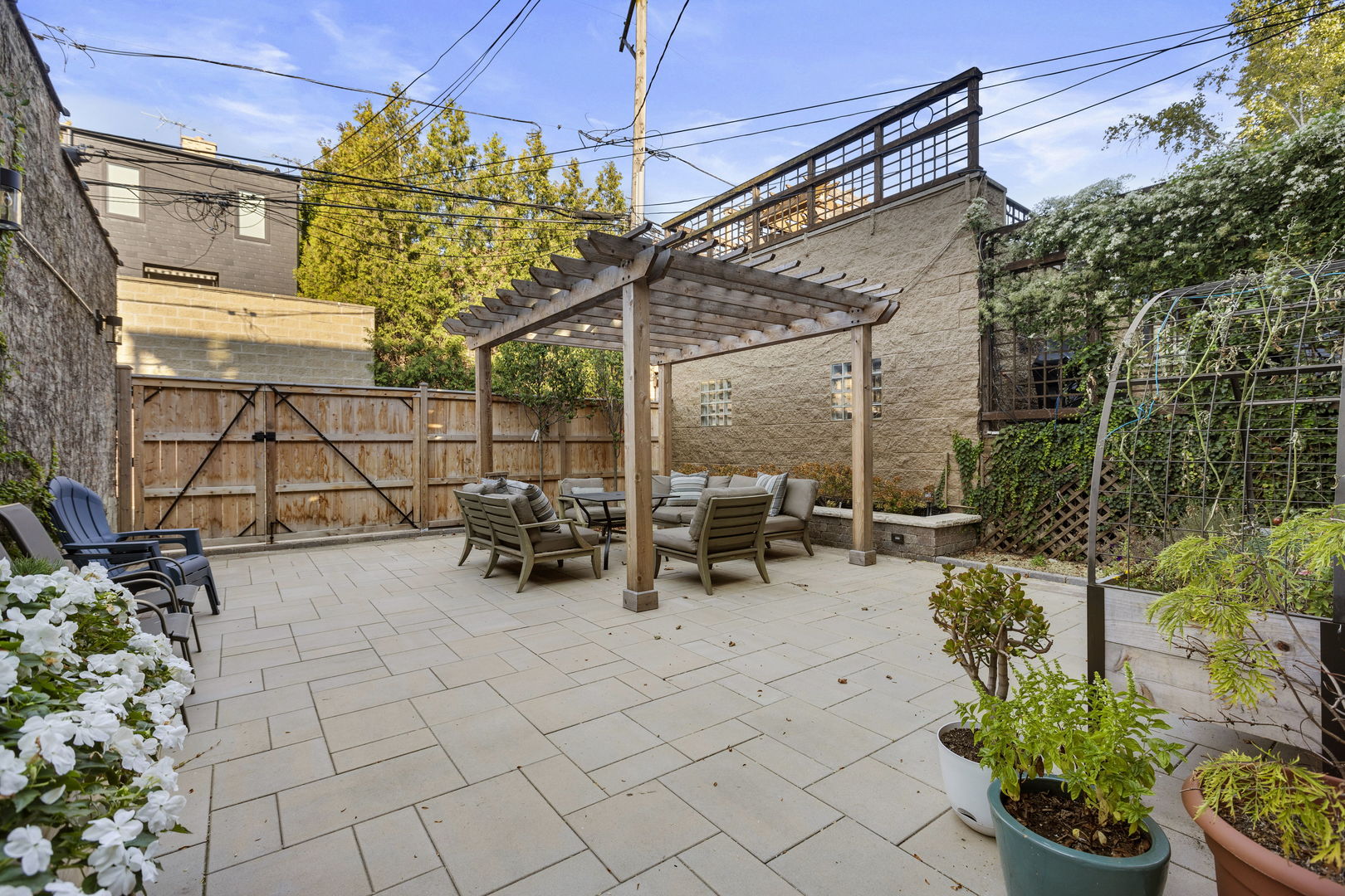 2038 N Seminary Avenue #G, Chicago, IL 60614