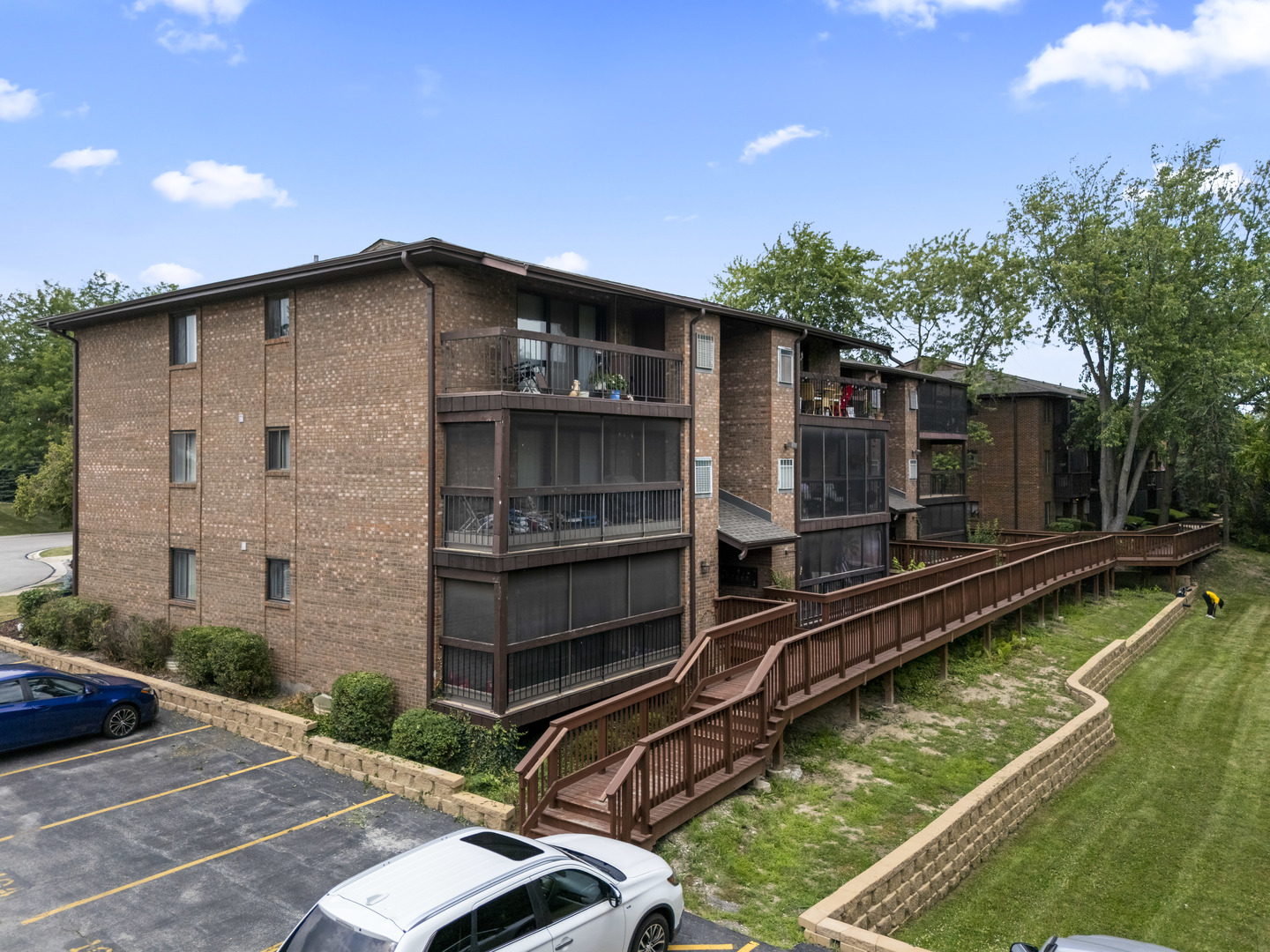 15141 Quail Hollow Drive #106, Orland Park, IL 60462
