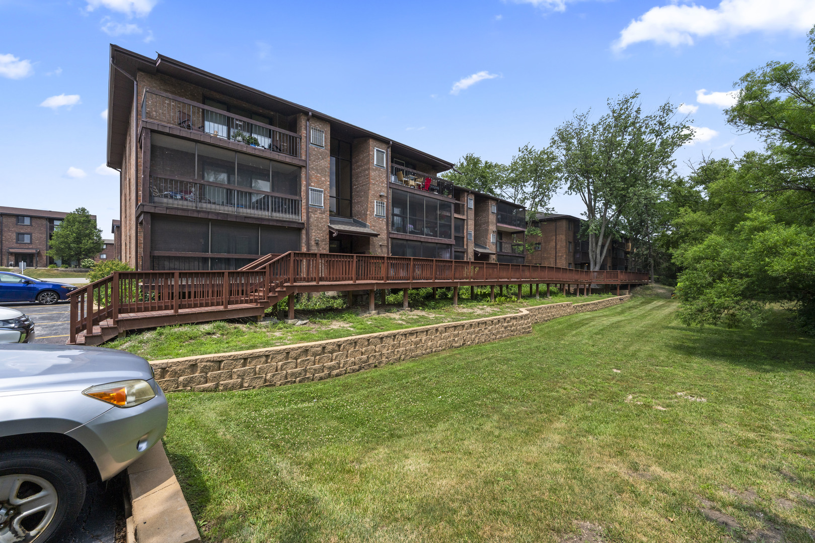 15141 Quail Hollow Drive #106, Orland Park, IL 60462