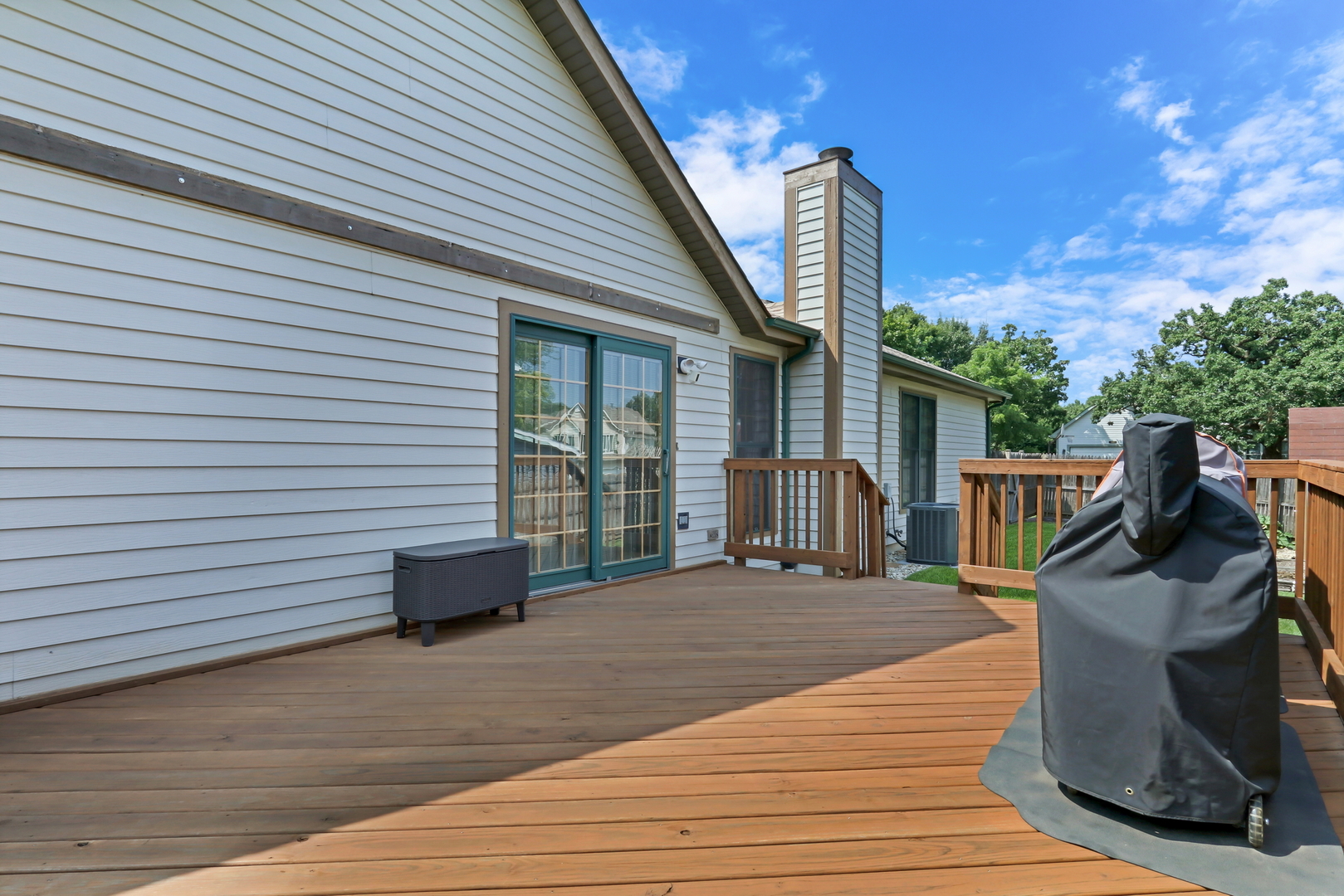 1925 Oaktree Trail, Lake Villa, IL 60046