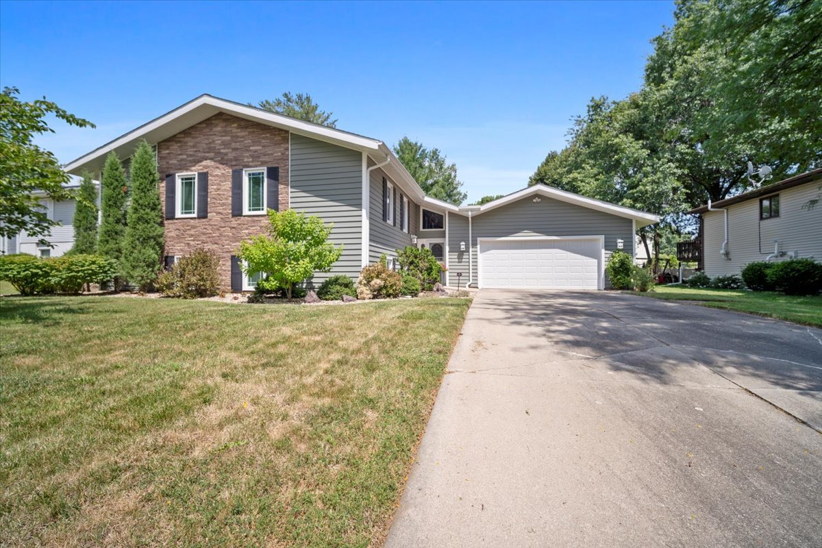 204 Collins Drive, Normal, IL 61761