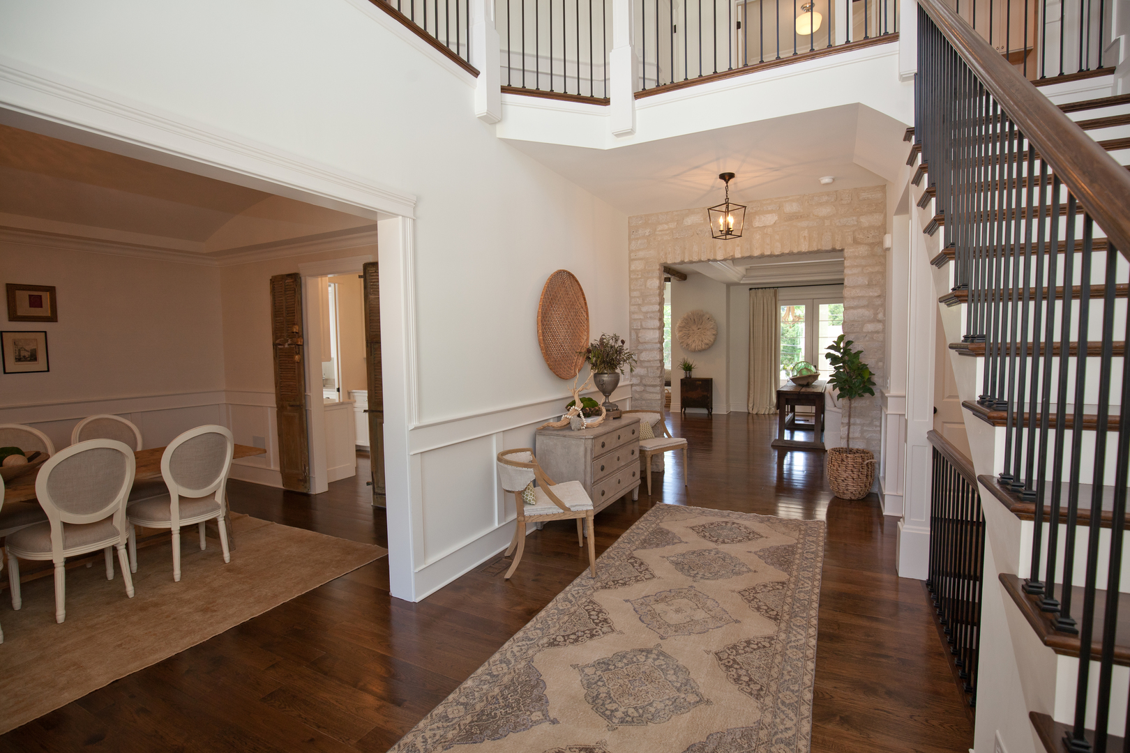 20 S Ewing Street, Naperville, IL 60540
