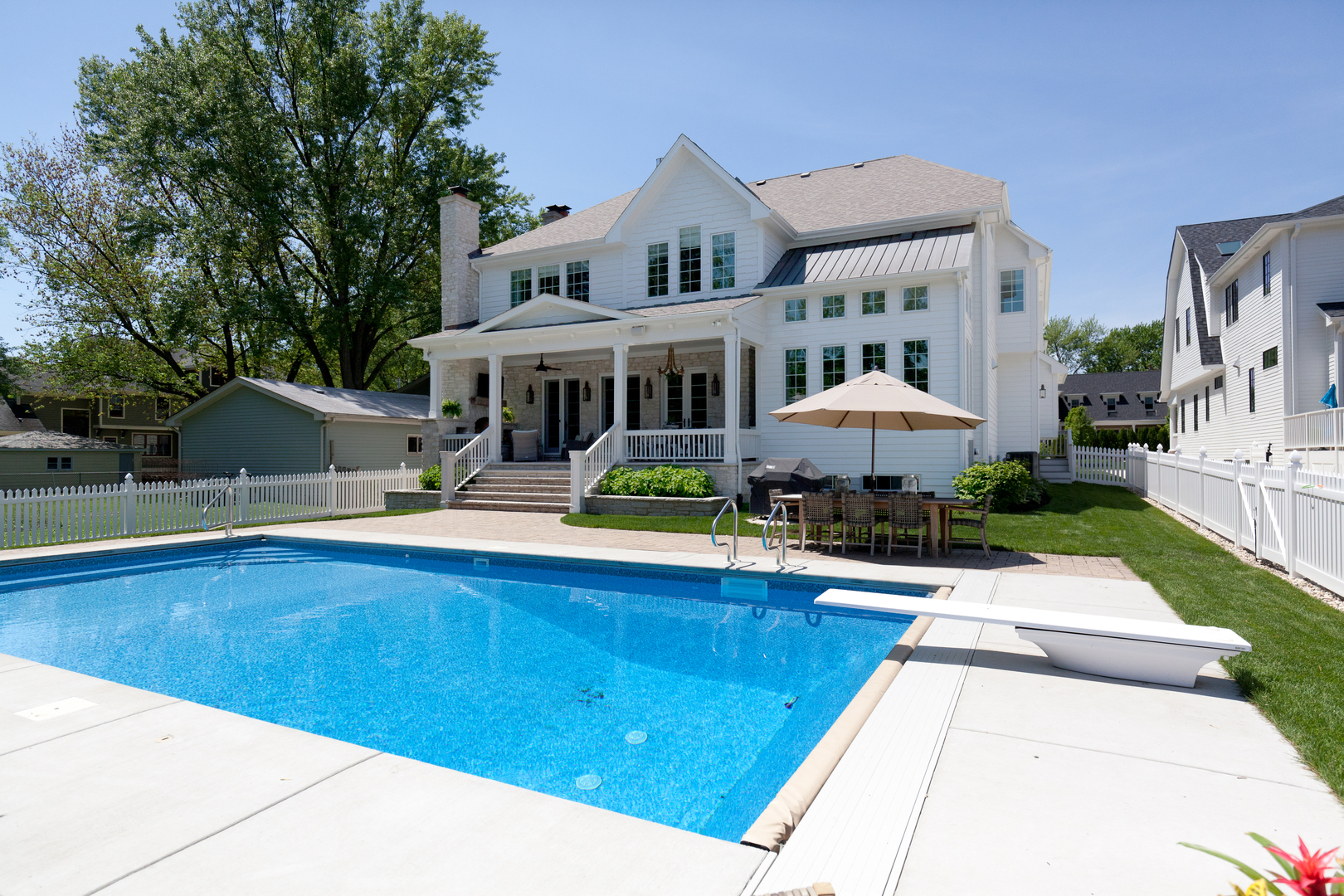 20 S Ewing Street, Naperville, IL 60540