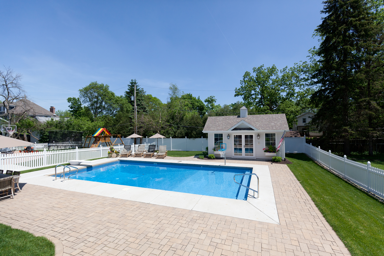 20 S Ewing Street, Naperville, IL 60540