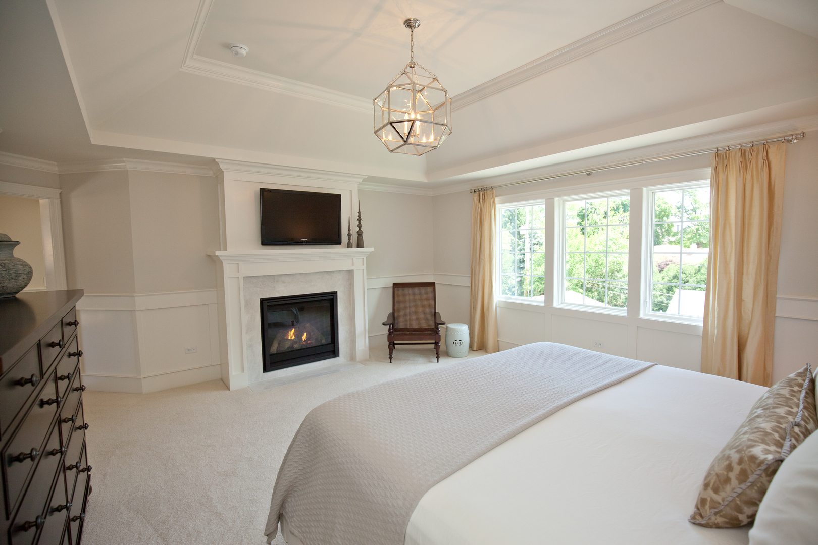20 S Ewing Street, Naperville, IL 60540