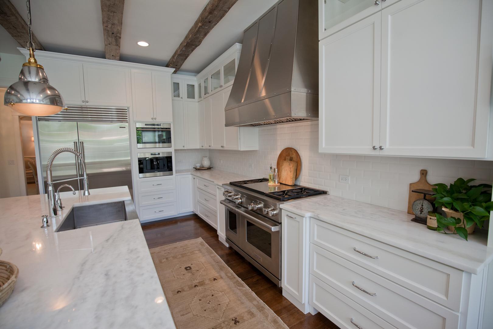 20 S Ewing Street, Naperville, IL 60540