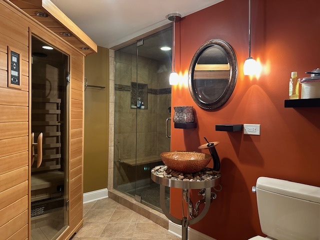 9081 Del Prado Drive, Palos Hills, IL 60465