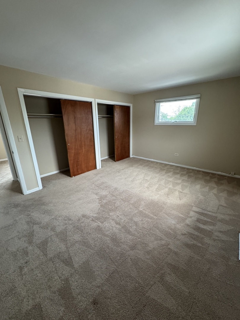 17 E Park Street #1, Mundelein, IL 60060