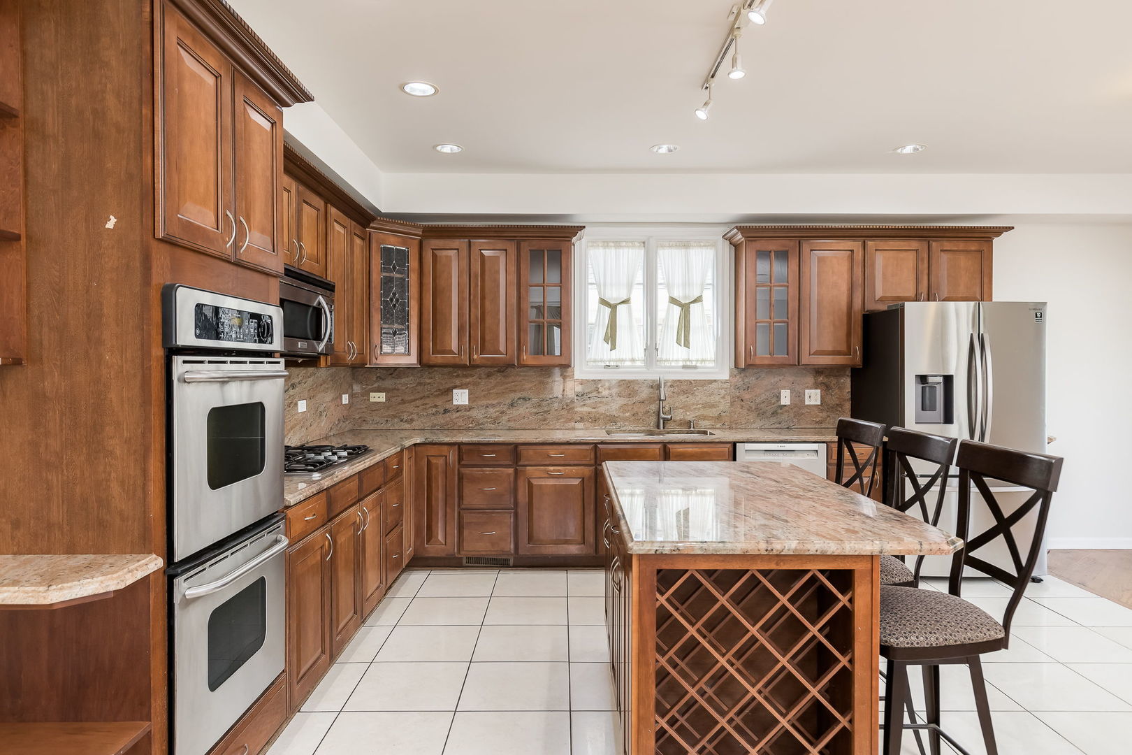 4544 N Oriole Avenue, Norridge, IL 60706