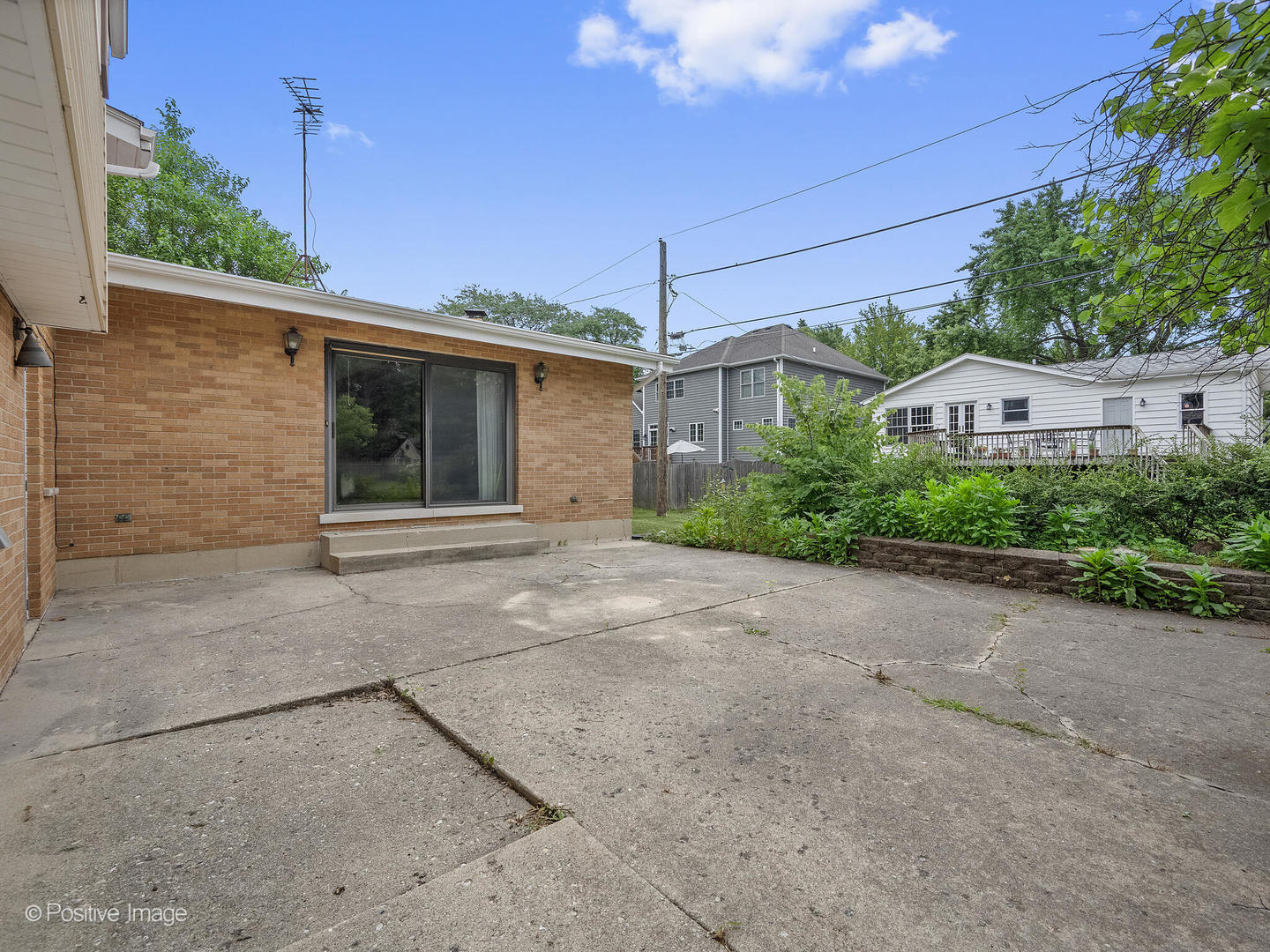 1106 E North Path, Wheaton, IL 60187