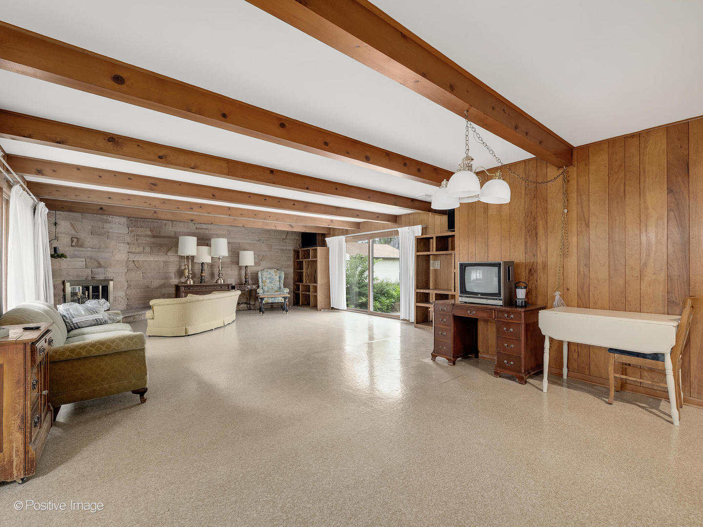 1106 E North Path, Wheaton, IL 60187