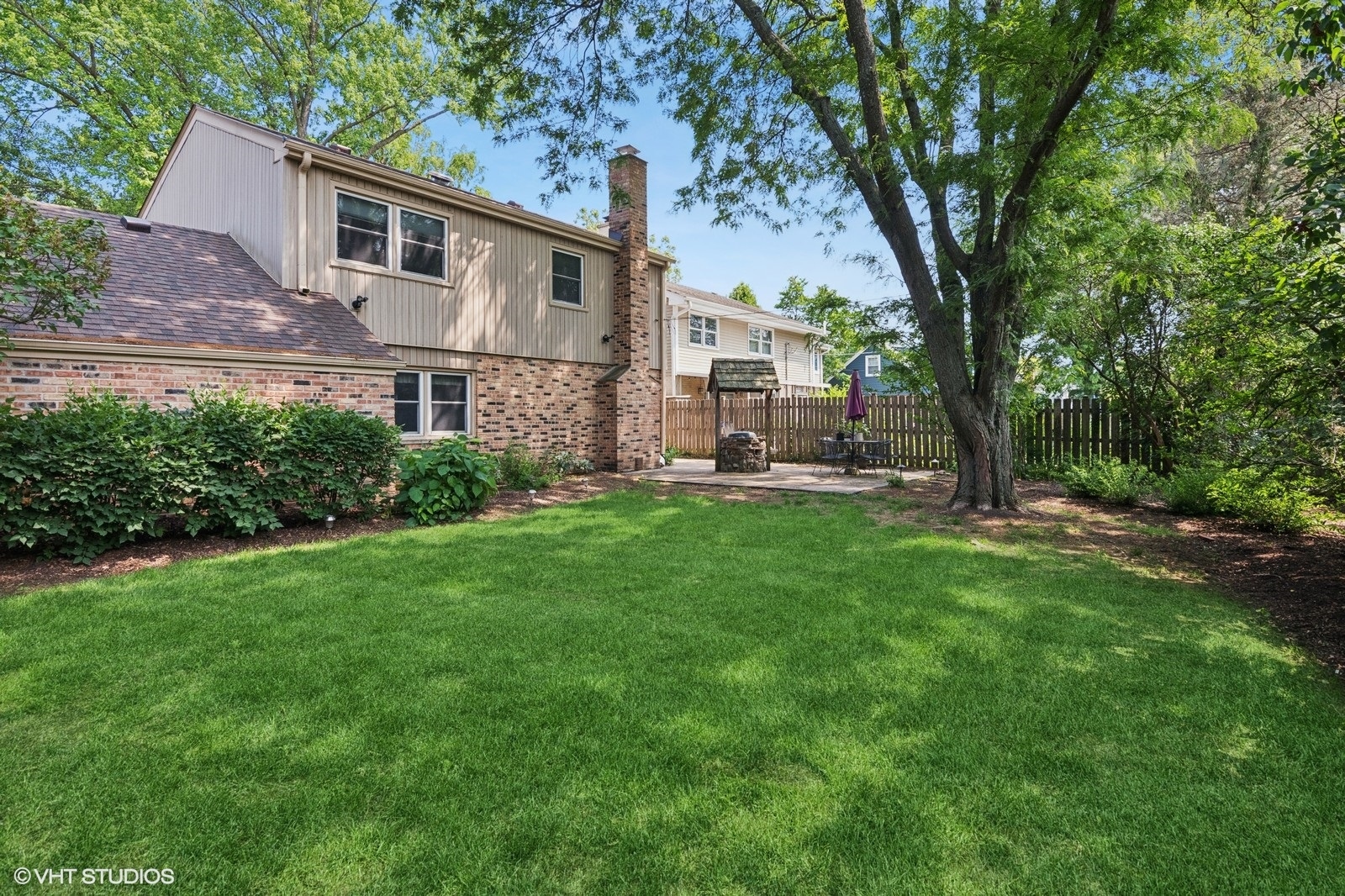 1615 E Miner Street, Arlington Heights, IL 60004